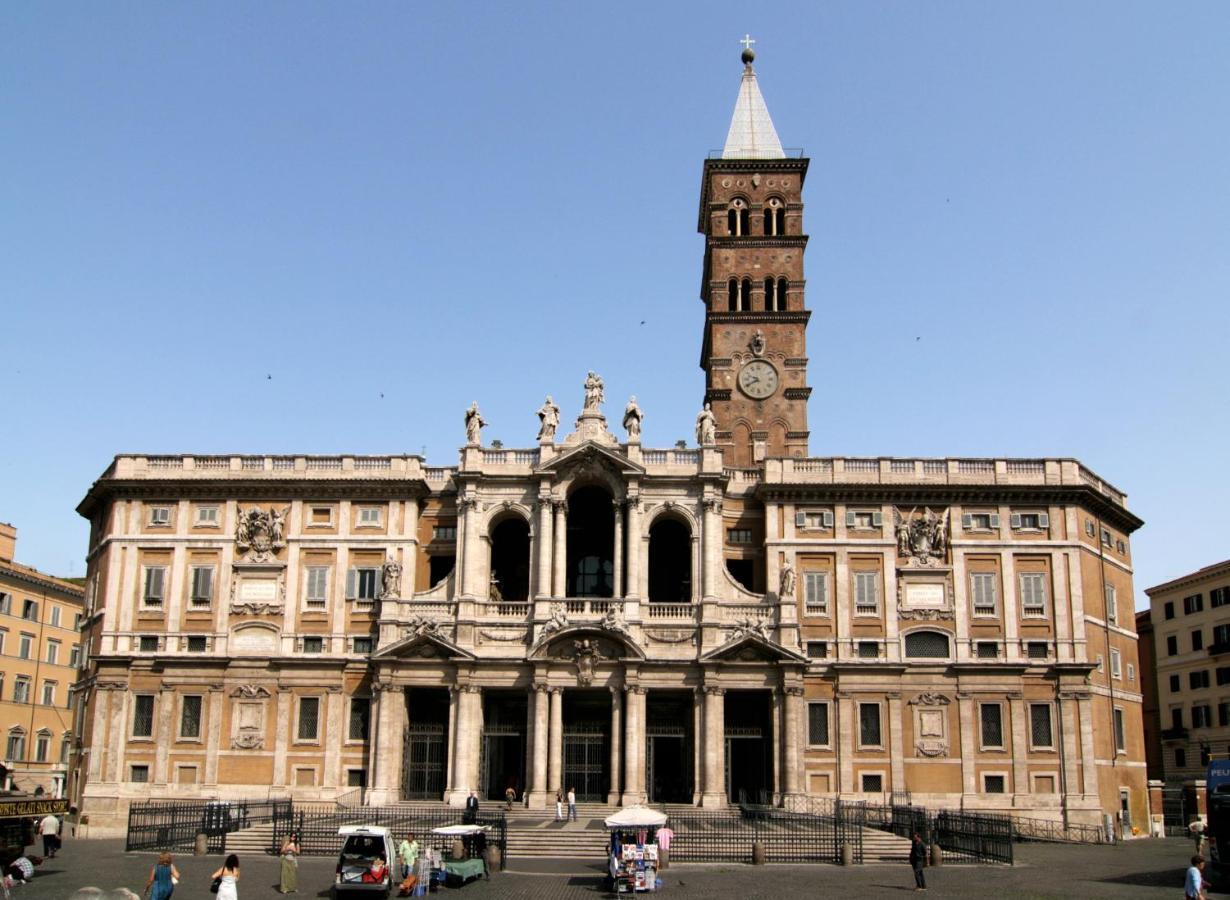Bed And Breakfast Piazza Vittorio87 Рим Екстериор снимка